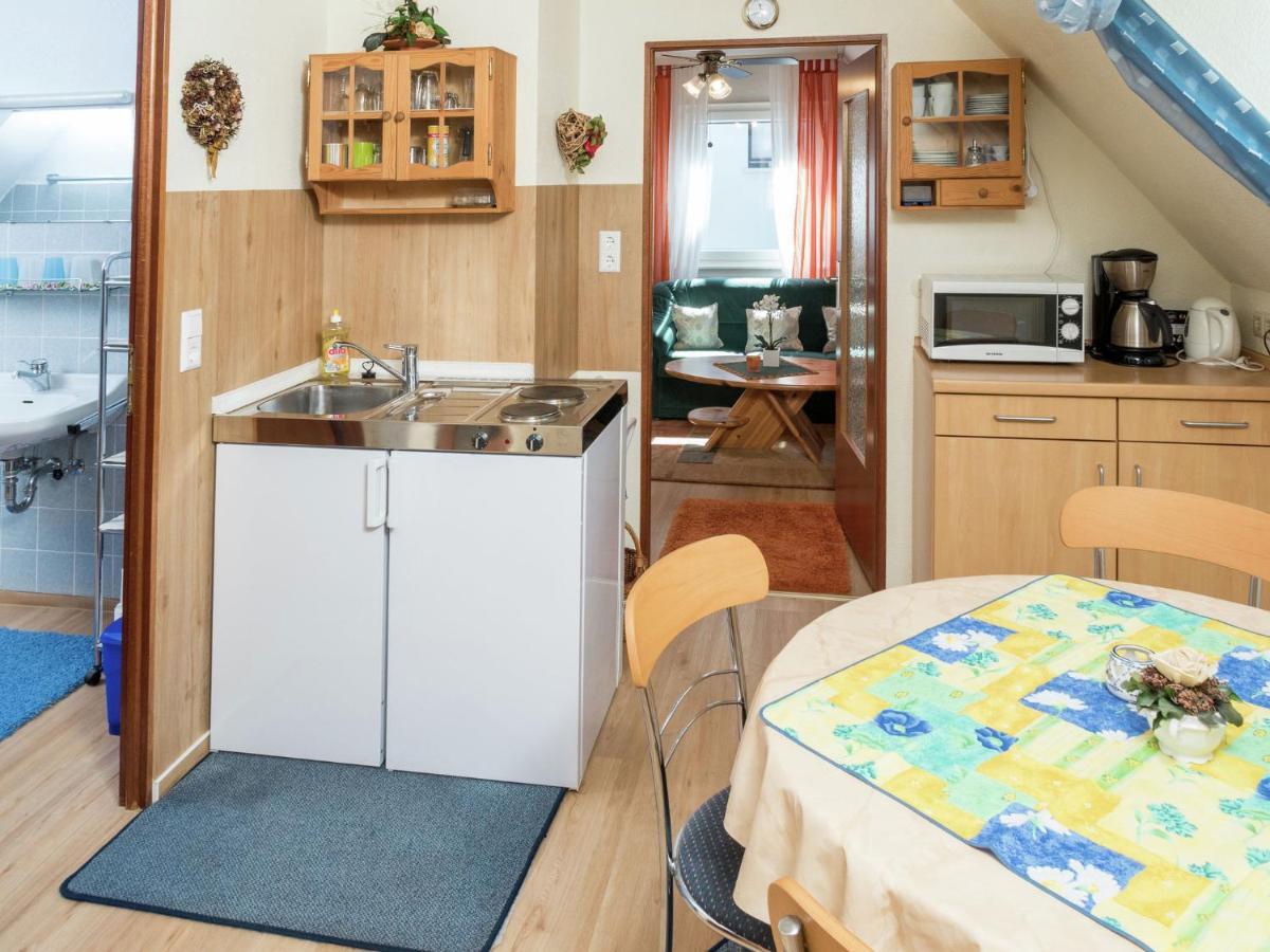 Cheerful Apartment Near City Centre Of Haslach ハスラッハ・イム・キンツィクタール エクステリア 写真