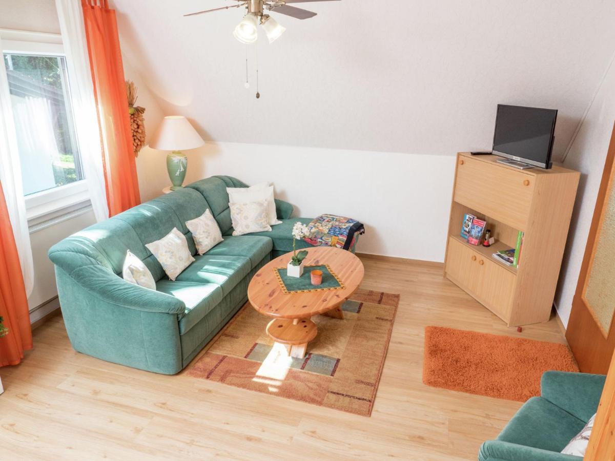 Cheerful Apartment Near City Centre Of Haslach ハスラッハ・イム・キンツィクタール エクステリア 写真