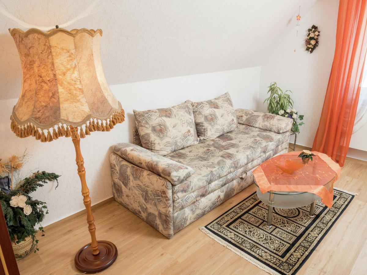 Cheerful Apartment Near City Centre Of Haslach ハスラッハ・イム・キンツィクタール エクステリア 写真